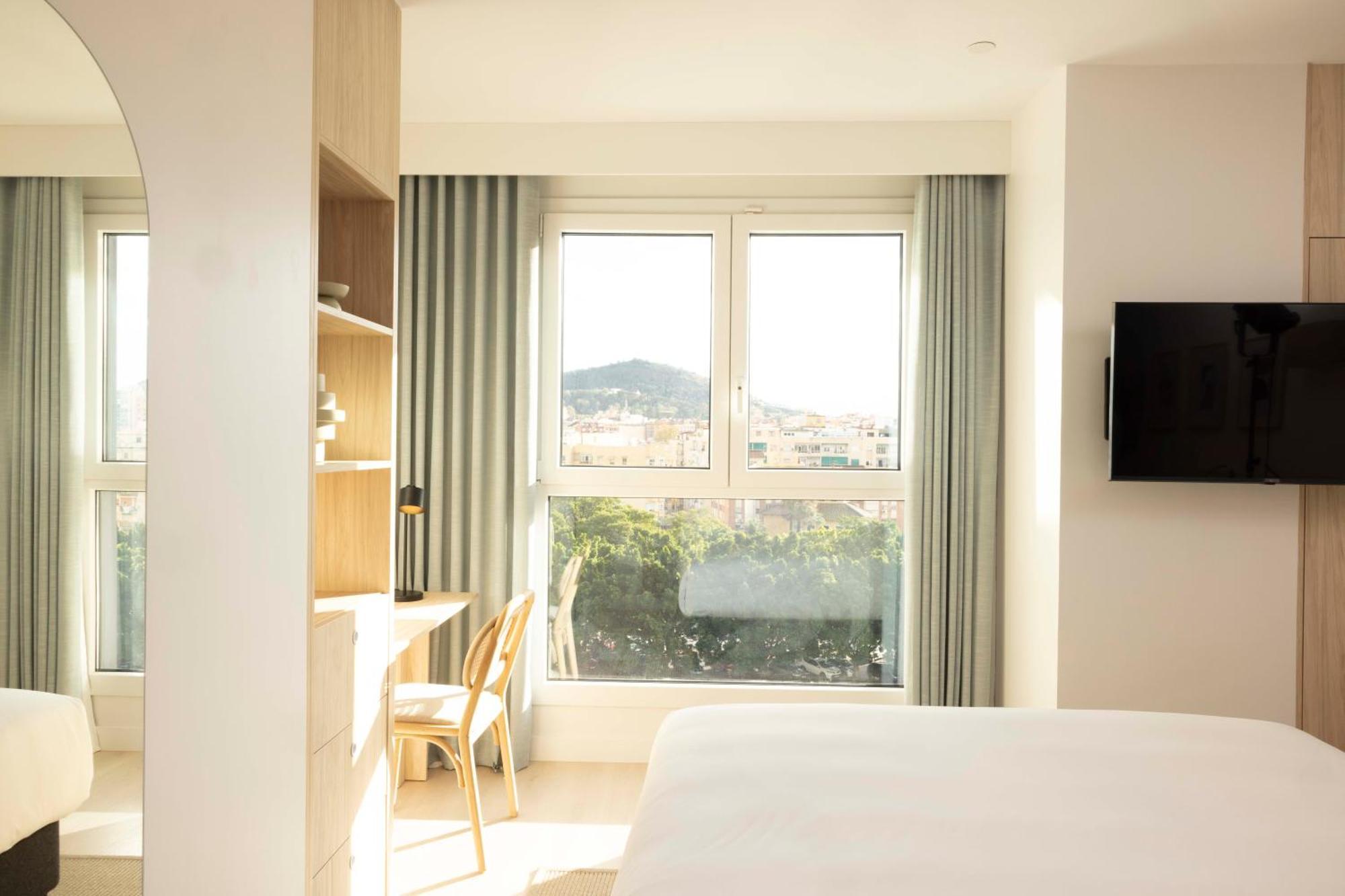 Staybridge Suites & Apartments Malaga By Ihg Экстерьер фото