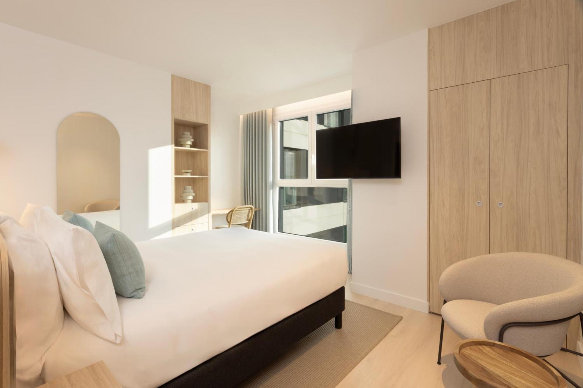 Staybridge Suites & Apartments Malaga By Ihg Экстерьер фото